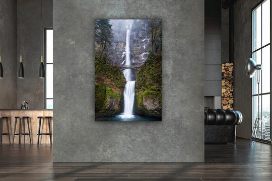 Multnomah Falls in Winter, Columbia River Gorge, OR - Metal Print